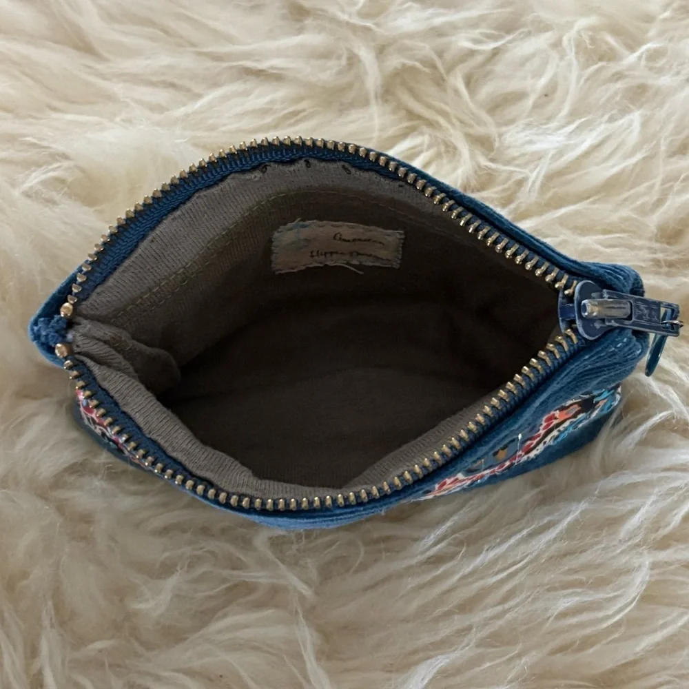 Handmade Turquoise Corduroy Pattered Zippered Pouch